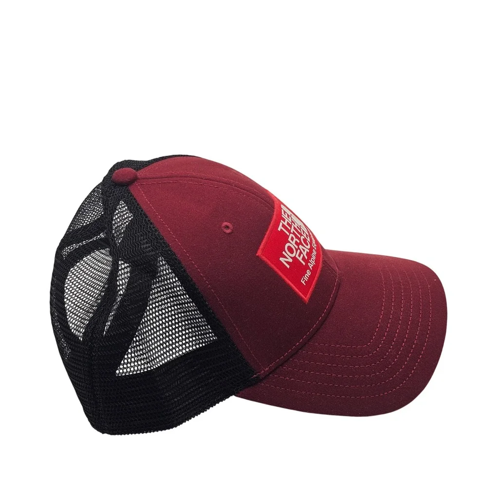 The North Face Trucker Hat OS Burgundy Black Gorpcore Snapback Cap